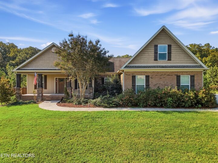 Property Photo:  125 Reserve Drive  TN 37336 