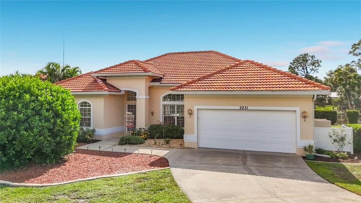 Property Photo:  2231 Lakewood Terrace  FL 34275 