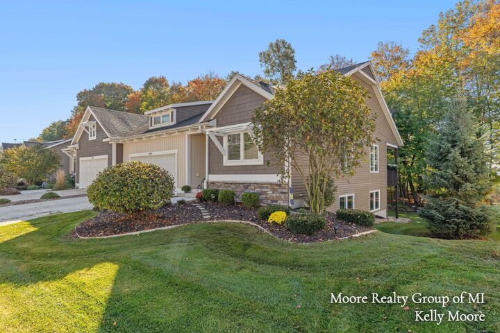 Property Photo: 4308 Cottage Trail MI 49426