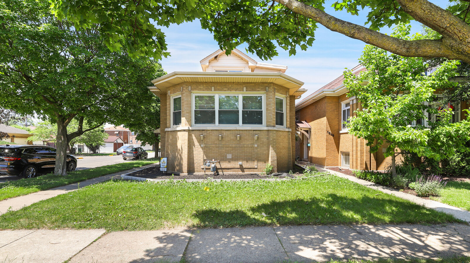 Property Photo:  1648 Wisconsin Avenue  IL 60402 