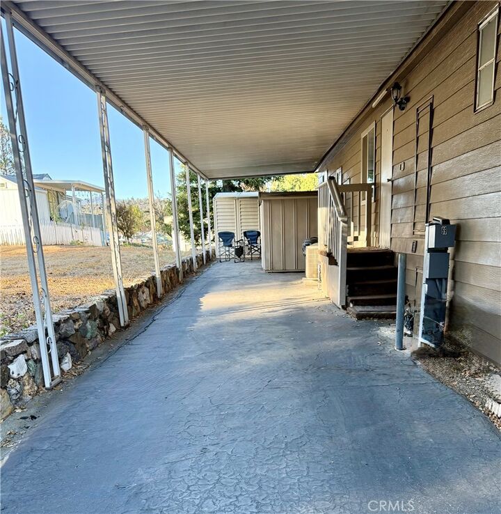 Property Photo:  39678 Road 425B 69  CA 93644 