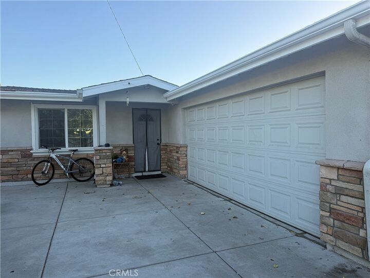 Property Photo:  10966 Emery  CA 91731 