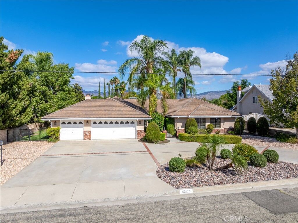 Property Photo:  43158 Mayberry  CA 92544 