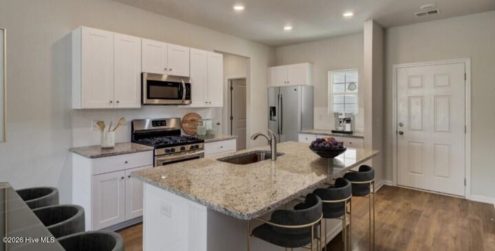 Property Photo:  874 Pinyon Loop SW Lot 29  NC 28469 