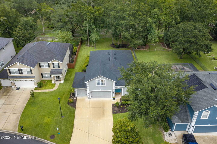 Property Photo: 2700 Arundel Lane FL 32092