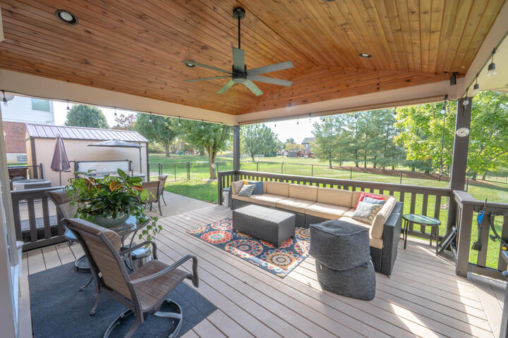 Property Photo: 8069 Trailwood Court KY 41042