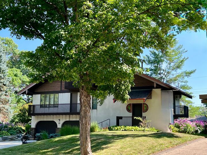 Property Photo:  20 Fareway Drive  MN 55057 