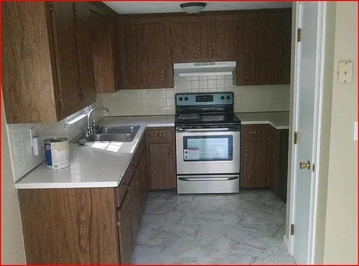 Property Photo:  4 Pineneedle Ln  MA 02359 