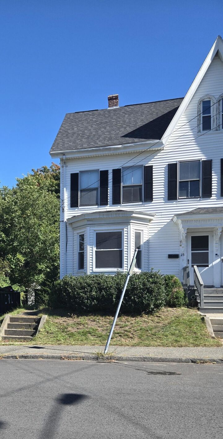 Property Photo:  23 Merrimack St 1  MA 01845 