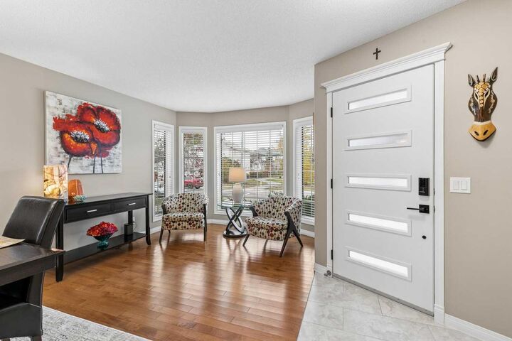 Property Photo:  278 Douglasdale Point SE  AB T2Z 3A2 