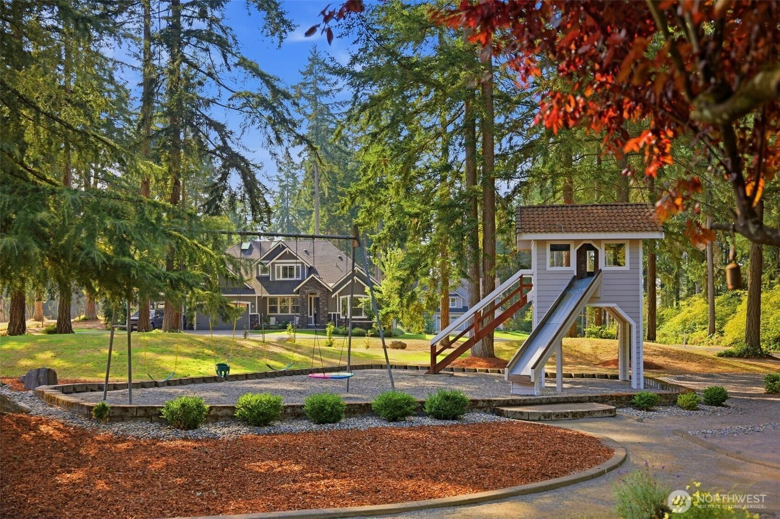 Property Photo:  1511  11th Lane  WA 98333 