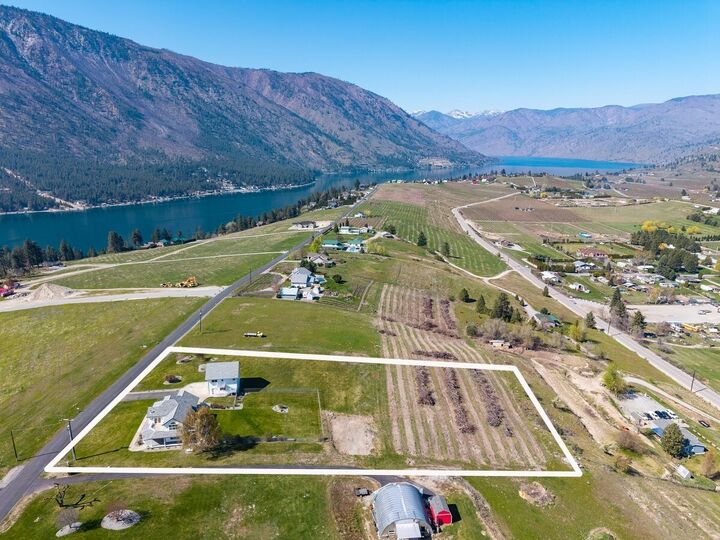 Property Photo: 1190 Summit Boulevard WA 98831