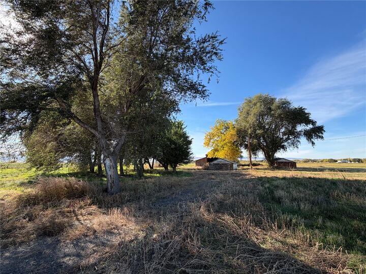 Property Photo:  409 S Main Street  WA 98934 