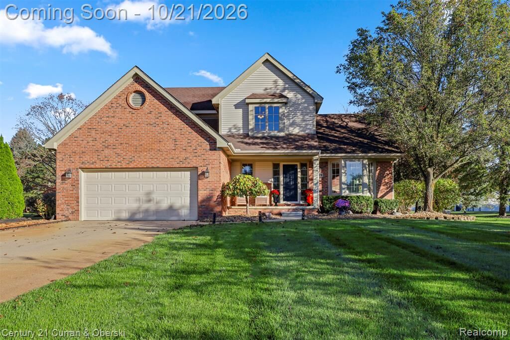 Property Photo:  9279 Azalea Court  MI 48116 