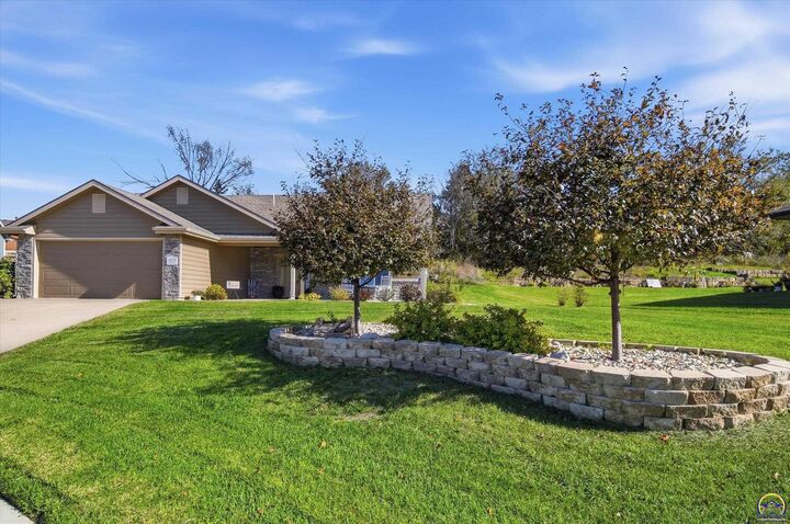 Property Photo:  4428 SW Brandywine Ln  KS 66610 