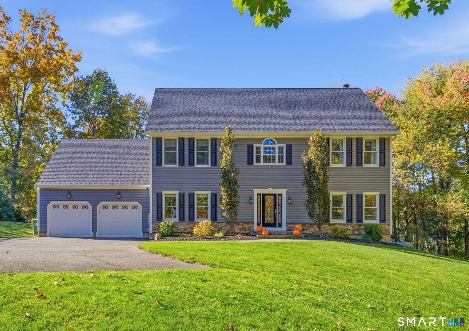 Property Photo:  55 Rampart Drive  CT 06033 