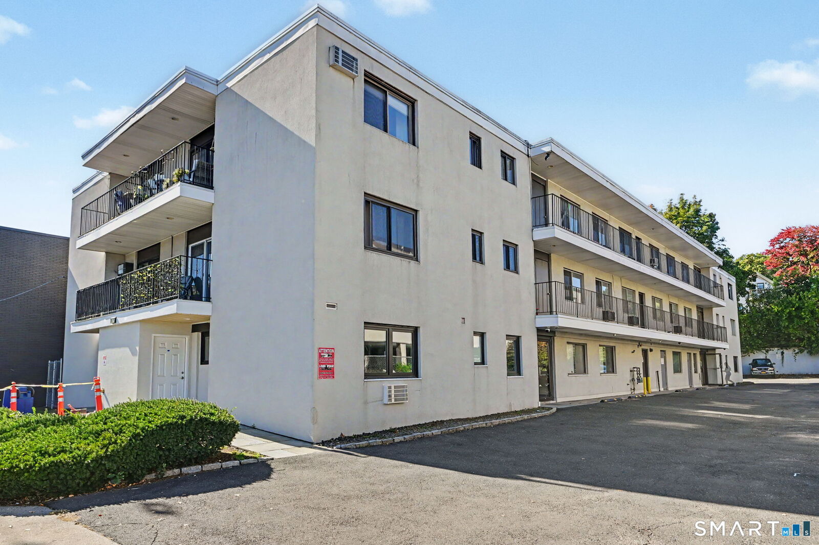 Property Photo: 900 Hope Street 3B CT 06907