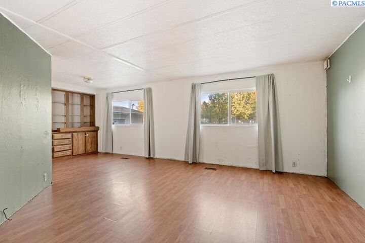 Property Photo: 26804 S Dague Rd WA 99337