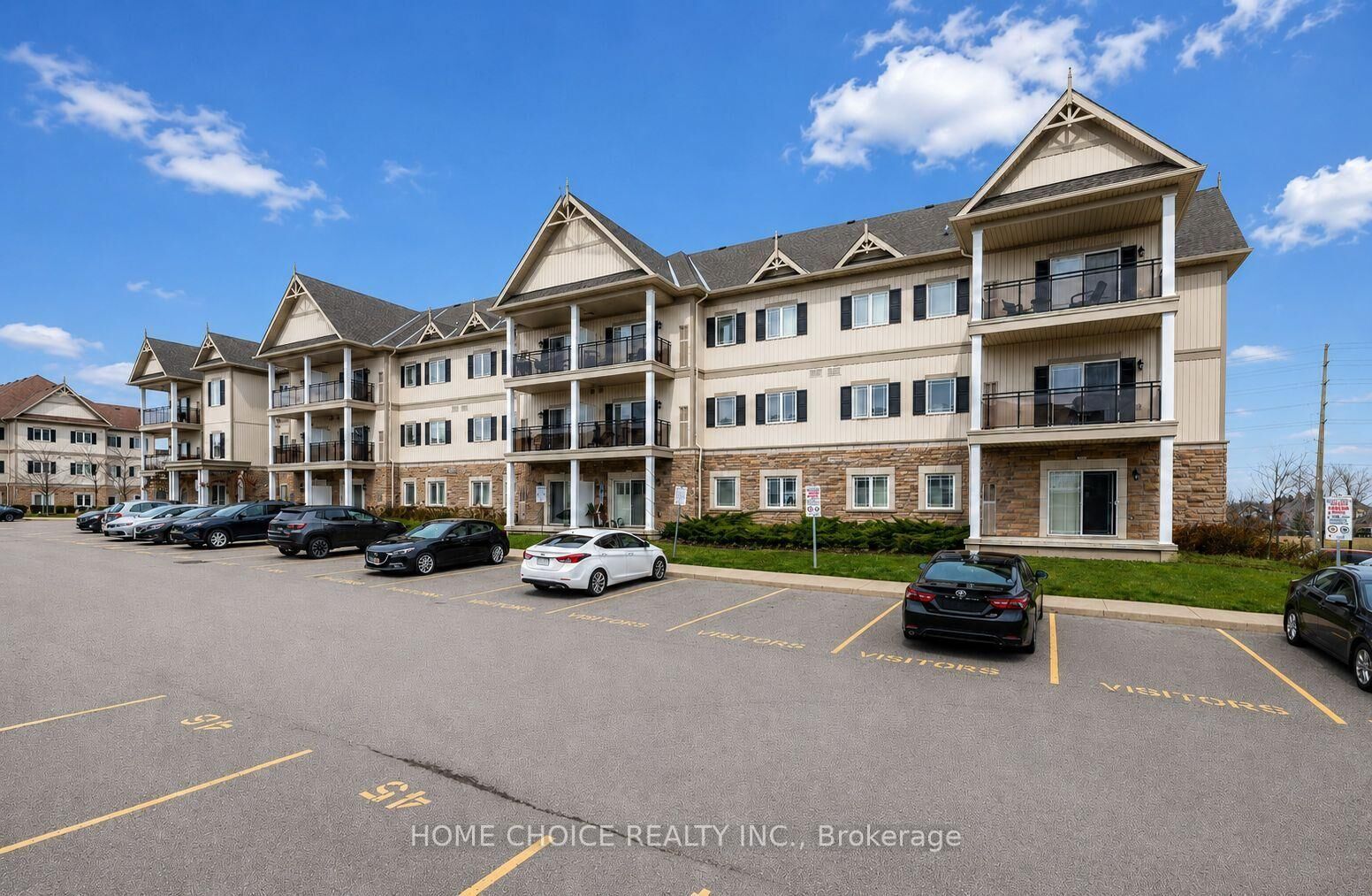 Property Photo:  1 Sidney Lane 105  ON L1C 0N5 