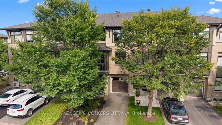 Property Photo:  75 Blueheart Bay N/A  ON K2J 5Z5 