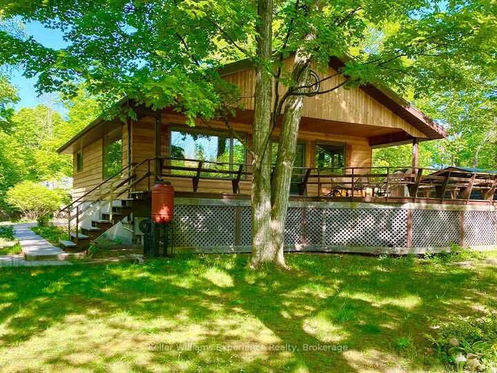 Property Photo:  993 18 Concession W  ON L9M 1R3 