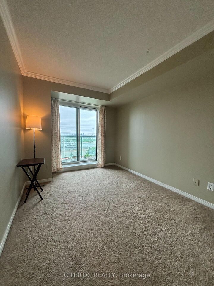 Property Photo: 23 Oneida Crescent 708 ON L4B 0A2