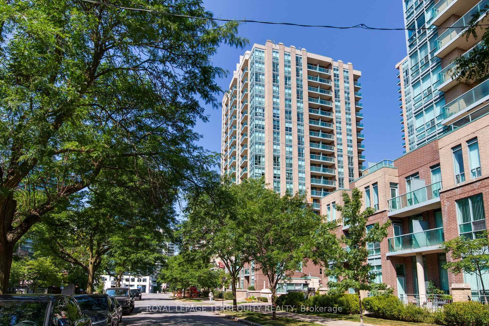 Property Photo:  20 Olive Avenue Ph07  ON M2N 7G5 