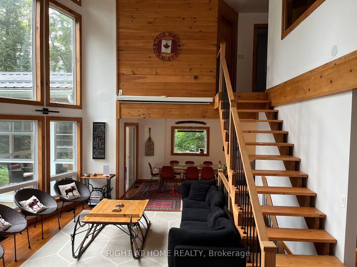 Property Photo:  