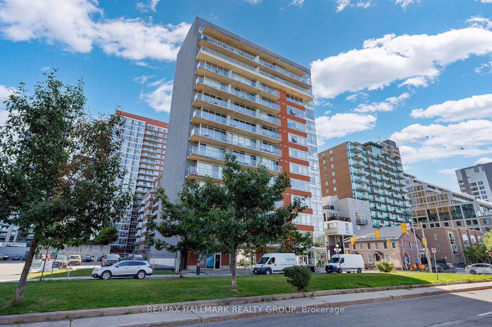 Property Photo:  180 York Street 210  ON K1N 1J6 