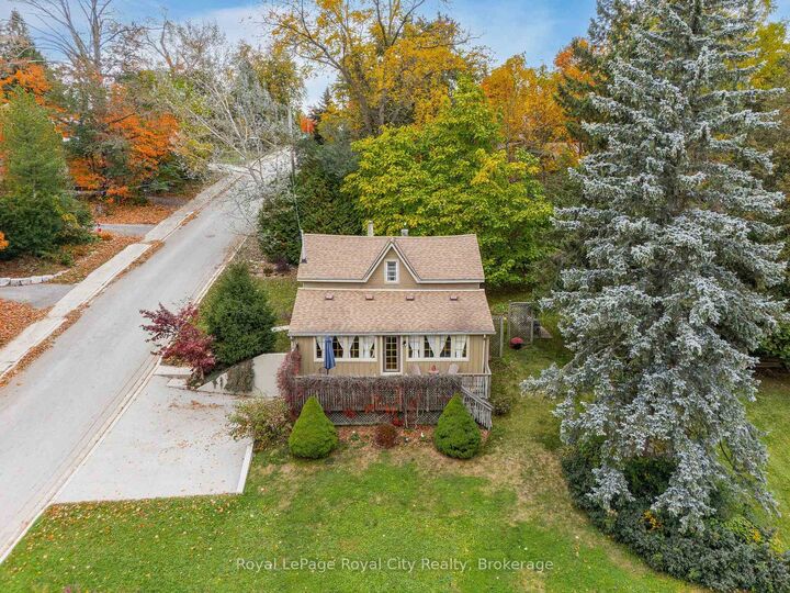Property Photo:  601 St Andrew Street E  ON N1M 1R8 