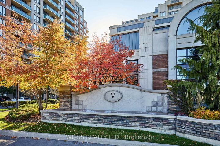 Property Photo:  330 Red Maple Road 205  ON L4C 0T6 