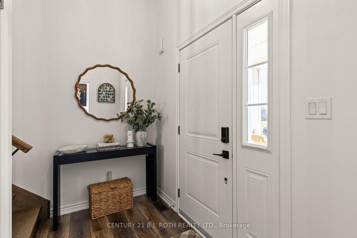 Property Photo:  263 Quebec Street  ON L0M 1S0 