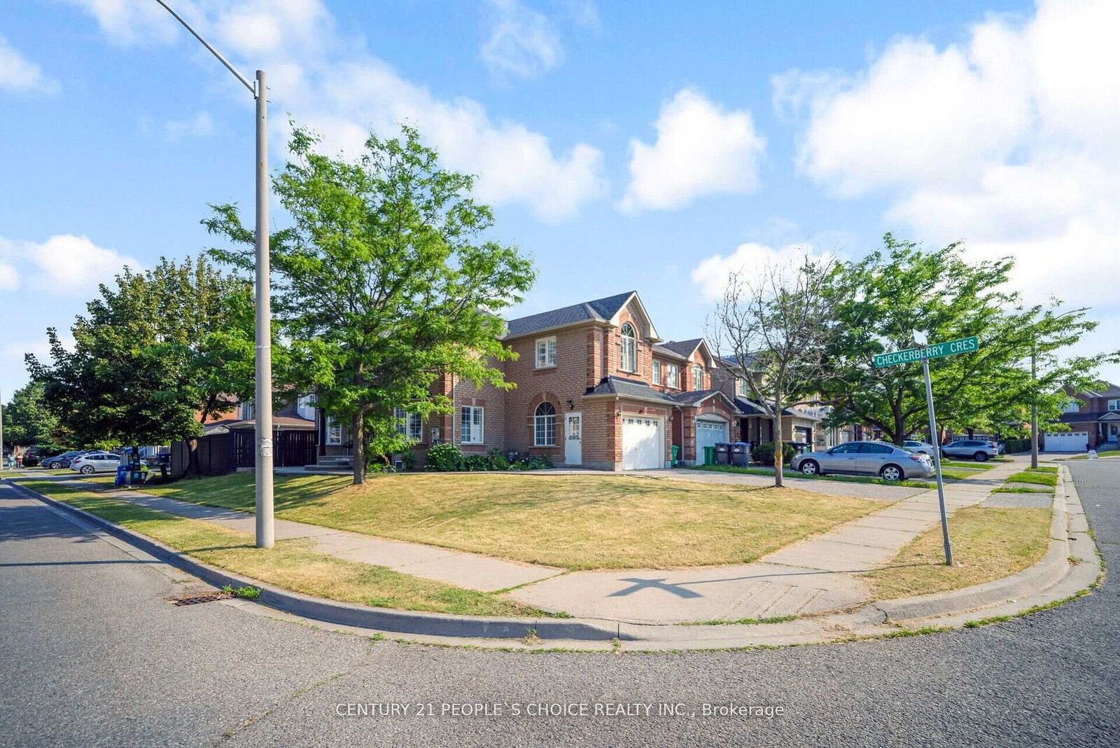 Property Photo:  2 Checkerberry Crescent  ON L6R 2T2 