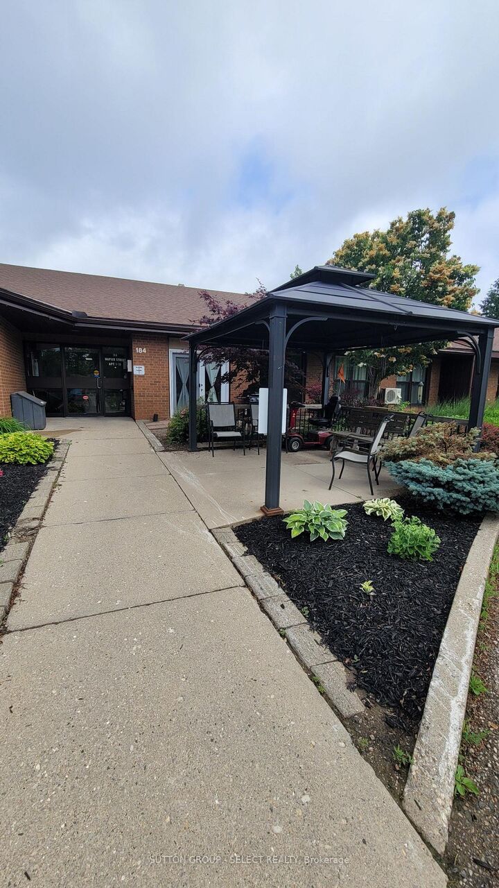 Property Photo: 184 Napier Street 14 ON N0K 1N0