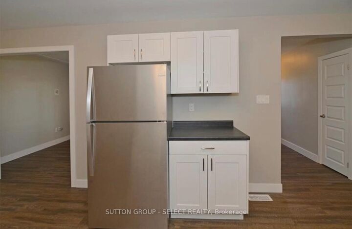 Property Photo:  103 Westbury Avenue  ON N6J 3G3 
