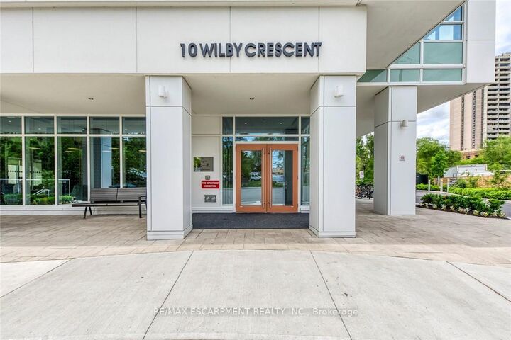 Property Photo:  10 Wilby Crescent 309  ON M9N 1E6 