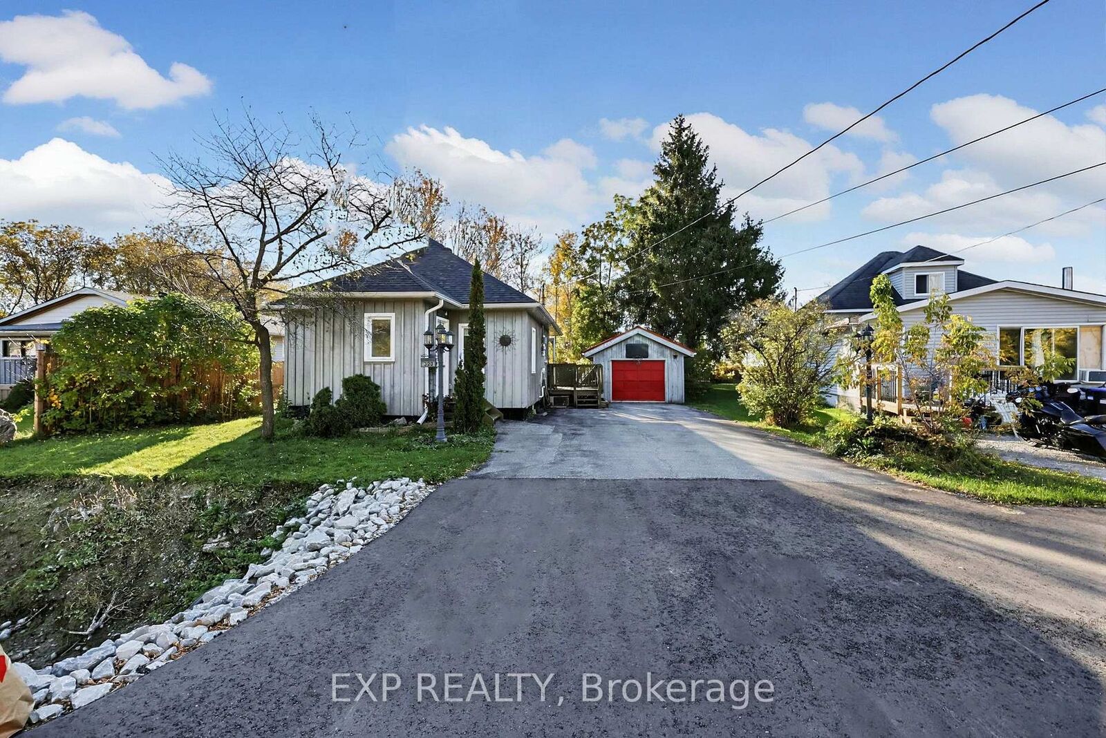 Property Photo:  323 Bell Street  ON L0K 1R0 