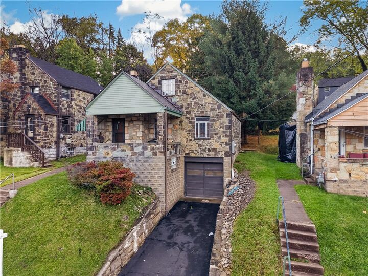 Property Photo:  2214 Laketon Rd  PA 15221 