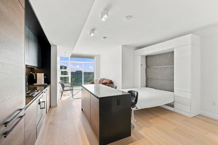 Property Photo:  1289 Hornby Street 4106  BC V6Z 0G7 