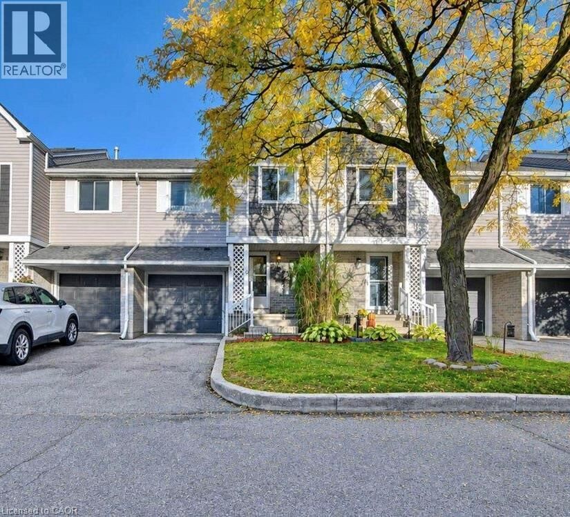 Property Photo:  54 Green Valley Drive 10  ON N2P 1Z9 