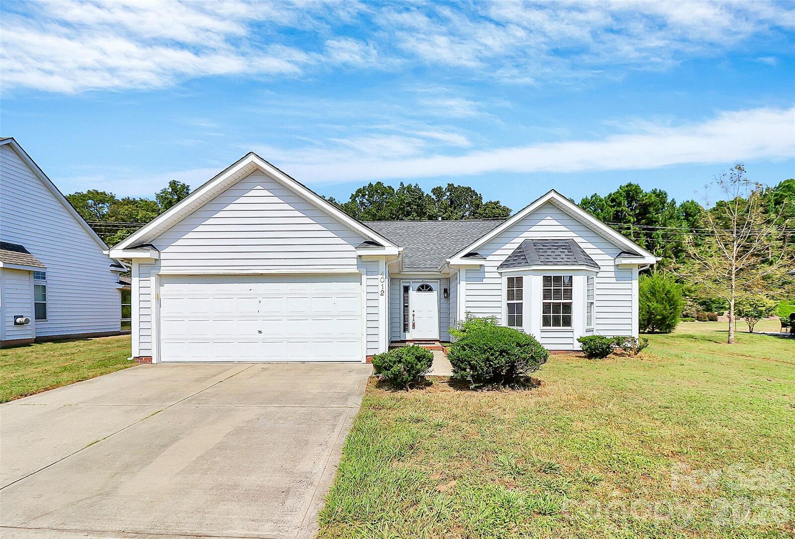 Property Photo: 4012 Lake Charles Way NC 28079
