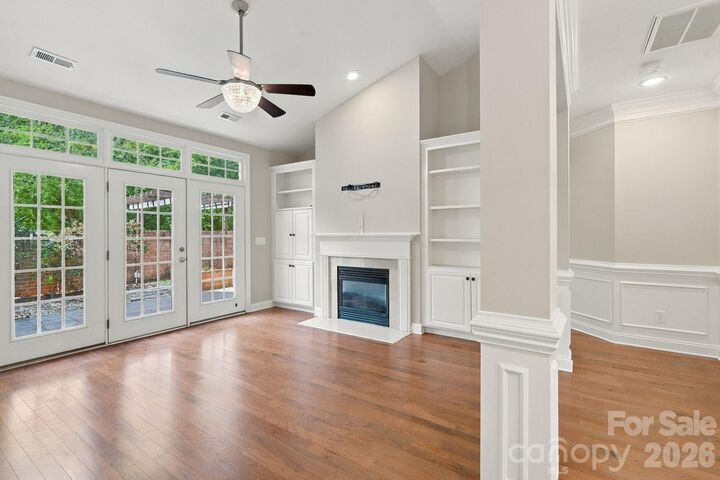 Property Photo: 11172 Villa Trace Place NC 28277