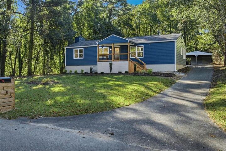 Property Photo: 185 Linda Lane SE GA 30126