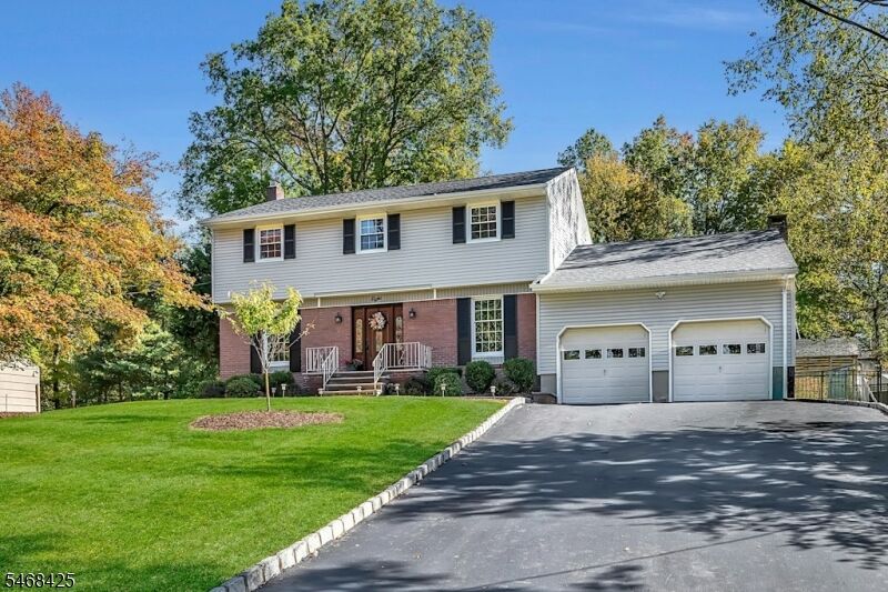 Property Photo: 8 Cedar Ln NJ 07068