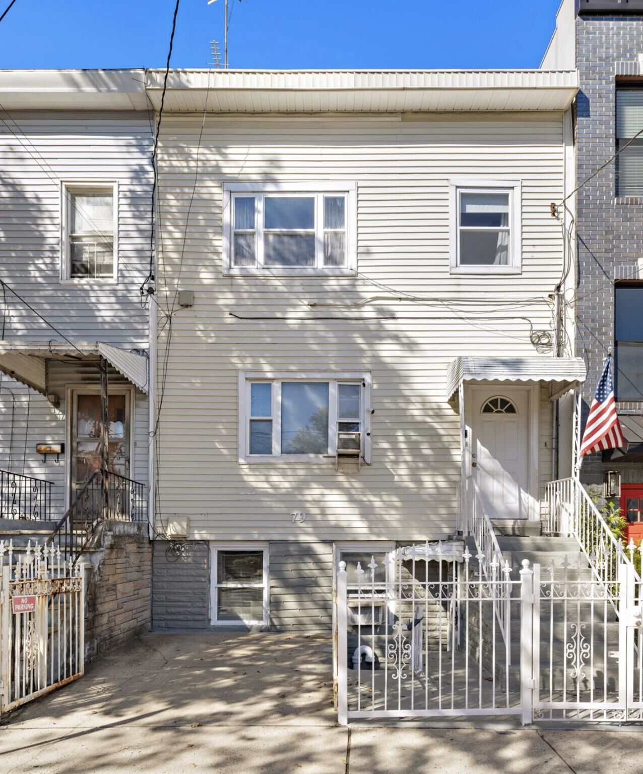 Property Photo:  79 Chestnut Ave  NJ 07302 