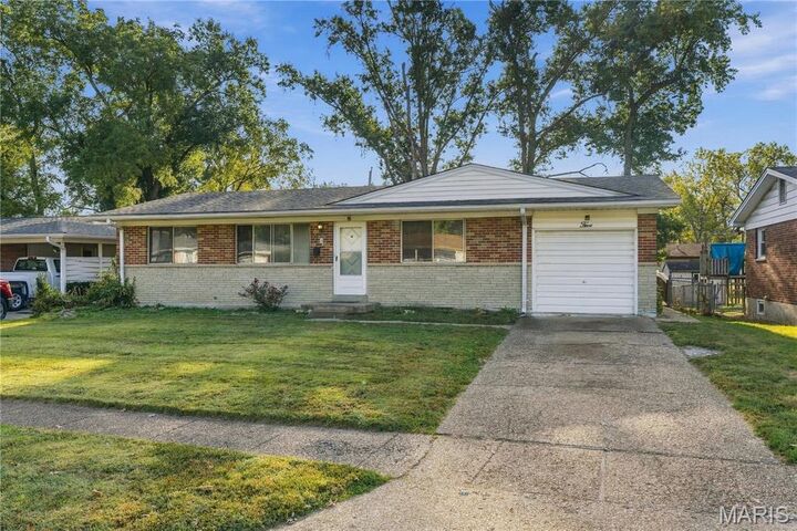 Property Photo: 5 Hammes Drive MO 63031