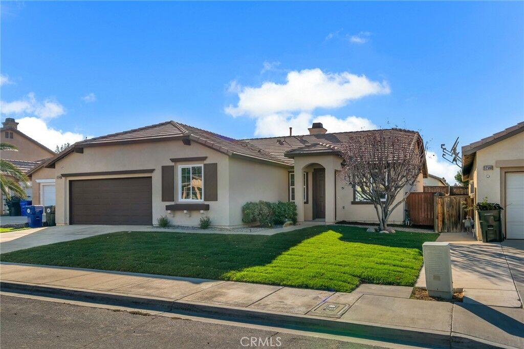Property Photo:  12548 Bermuda Court  CA 92392 