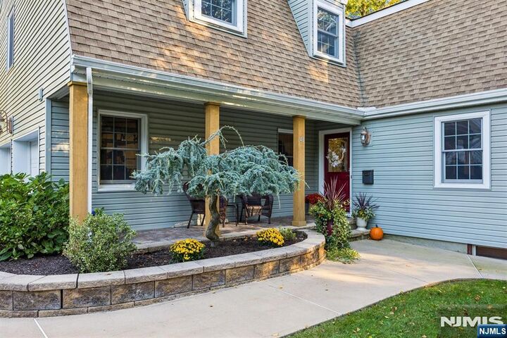 Property Photo:  48 Greenrale Avenue  NJ 07470 