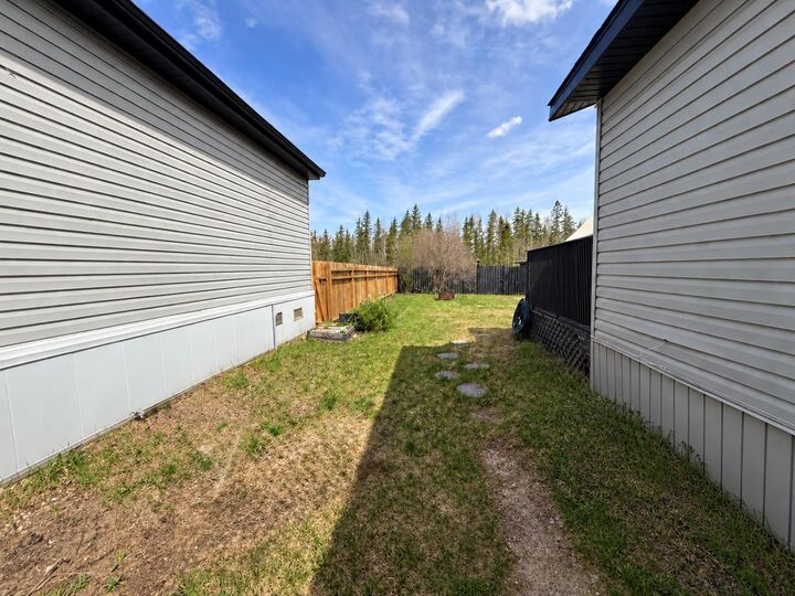 Property Photo:  192 Grandview Crescent  AB T9H 4X8 