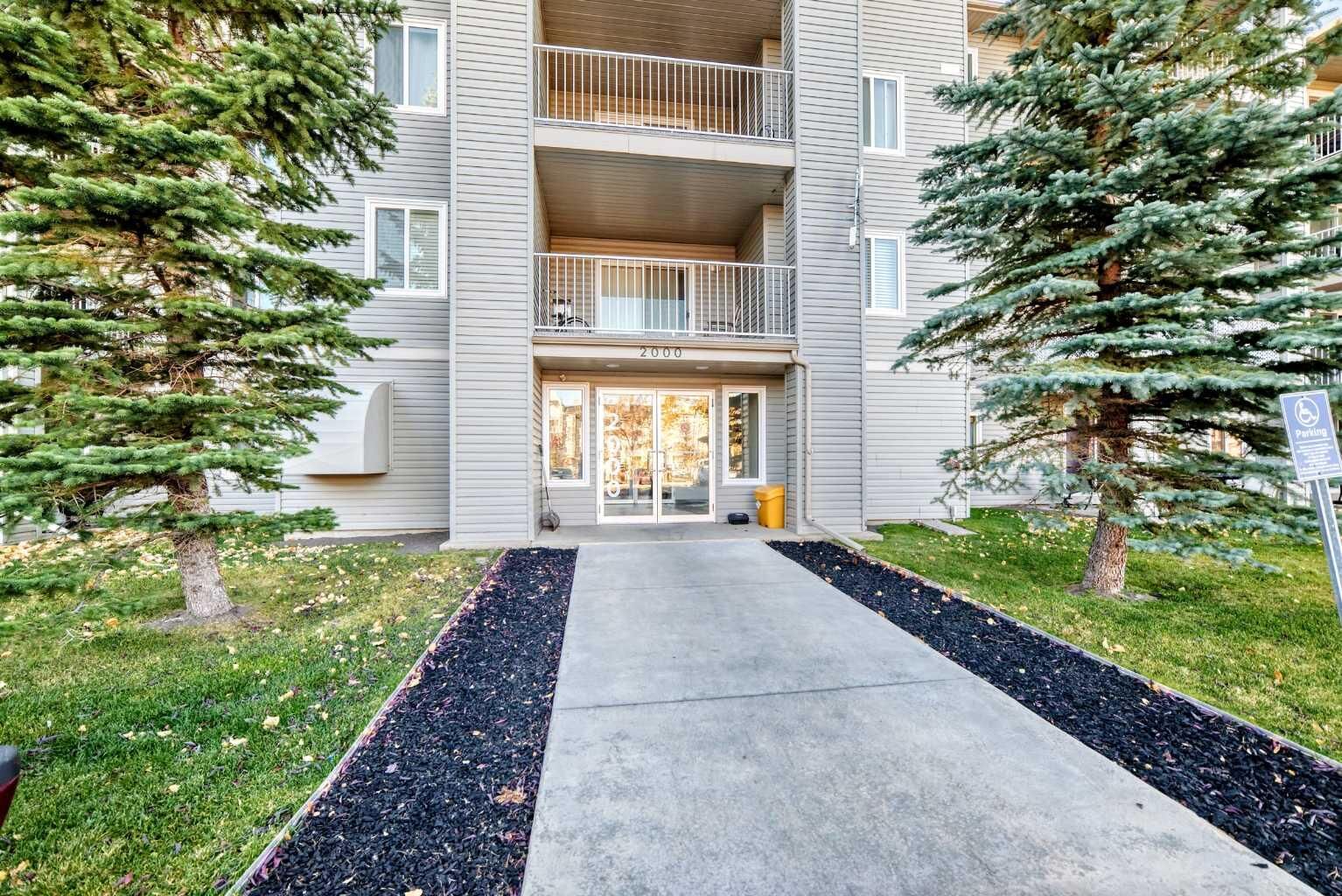 Property Photo:  604 8 Street SW 2311  AB T4B 2W4 
